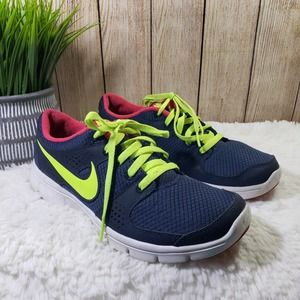 NIKE Women's 9.5 Navy, Yellow Solid Flex Experience RN Active Sneakers GUC